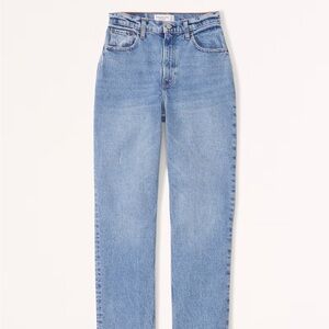 Abercrombie Curve Love Ultra High Rise 90s Straight Jean